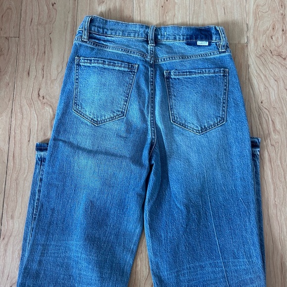 Daze Denim Straight Leg Distressed Denim - Picture 3 of 3